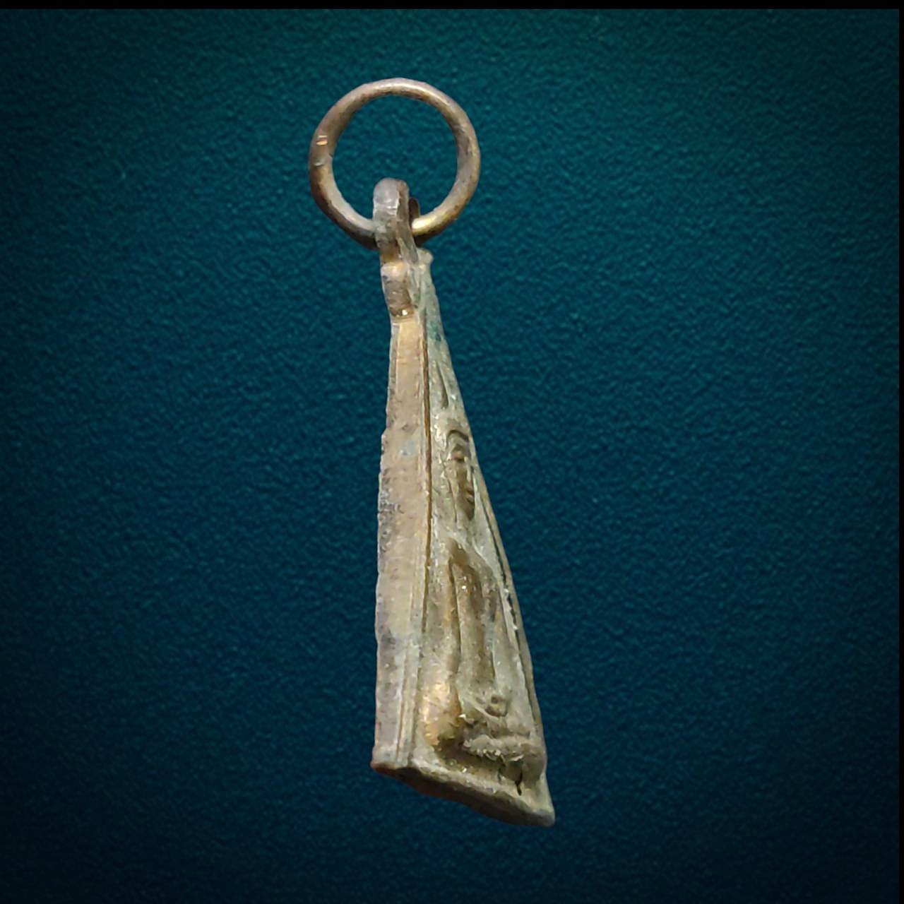 เหรียญพระนางพญา วัดดาวเสด็จ จ.สระบุรี เนื้อทองแดงรมดำ