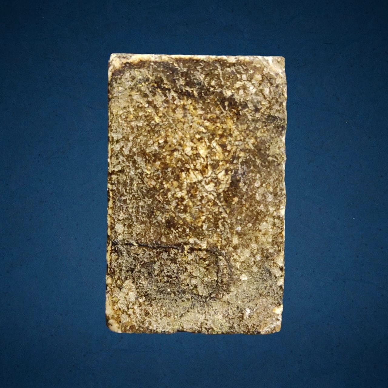 พระสมเด็จ พิมพ์ใหญ่ ลงรักแปะทอง เนื้อหนึกนุ่ม