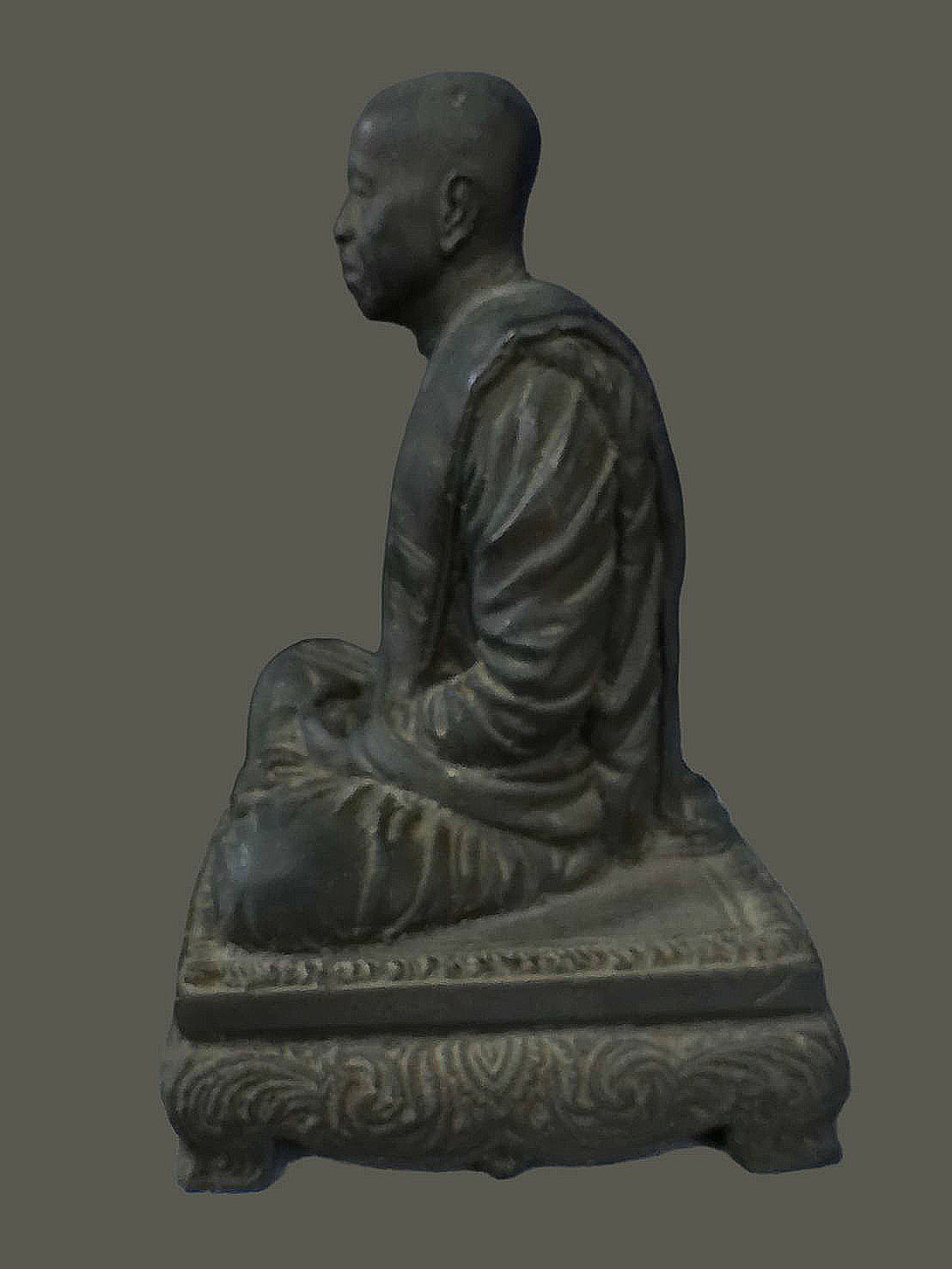 รูปหล่อบูชา หลวงพ่อวิรัช วัดศรีอุดม บ้านหมี่ จังหวัดลพบุรี เนื้อทองเหลือง หล่อหนา มีน้ำหนัก ขนาดสูง 7.5 นิ้ว กว้าง 5.5 นิ้ว