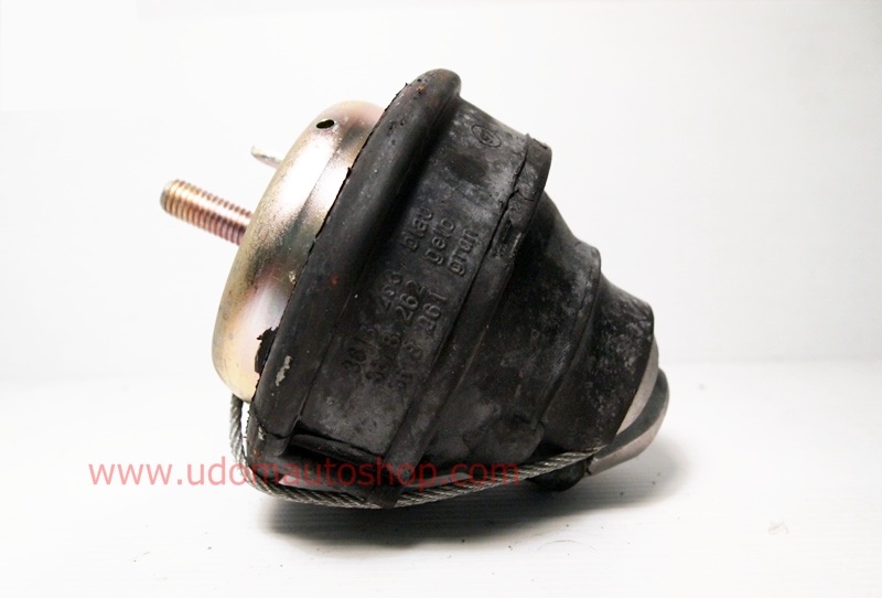 แท่นเครื่อง ตัวหหลัง VOLVO 850 / #9434435