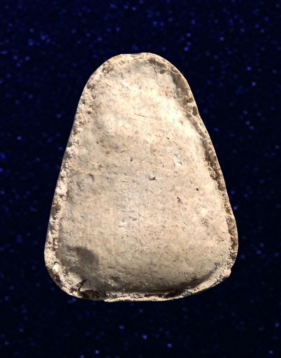 พระปิดตา เนื้อผง