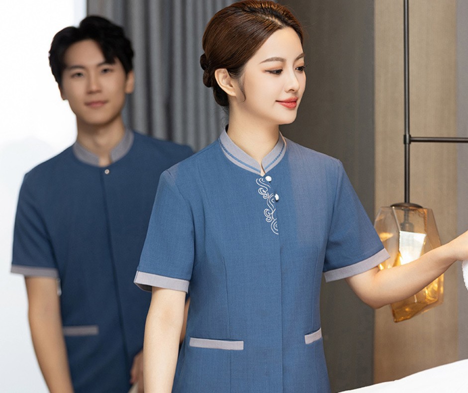 ชุดแม่บ้านโรงแรม ชุดแม่บ้านห้างสรรพสินค้า ชุดทำความสะอาดห้องพักแขก ชุดพนักงานทำความสะอาด