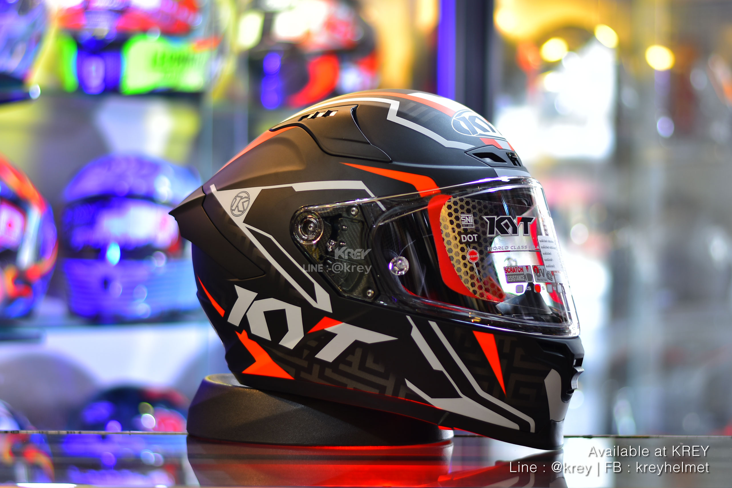 KYT model STRIKER#2 MATT BLACK RED