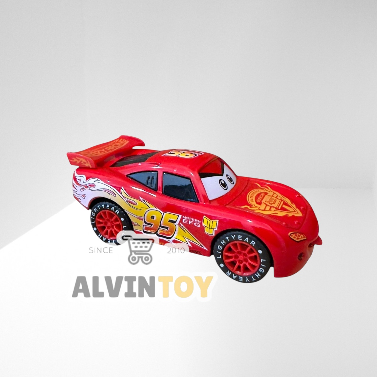 รถเหล็ก Lightning Mcqueen - ไลท์นิ่ง แม็คควีน ไซด์ใหญ่