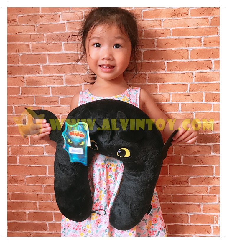 หมอนรองคอตัวยู เขี้ยวกุด พร้อมผ้าปิดตา