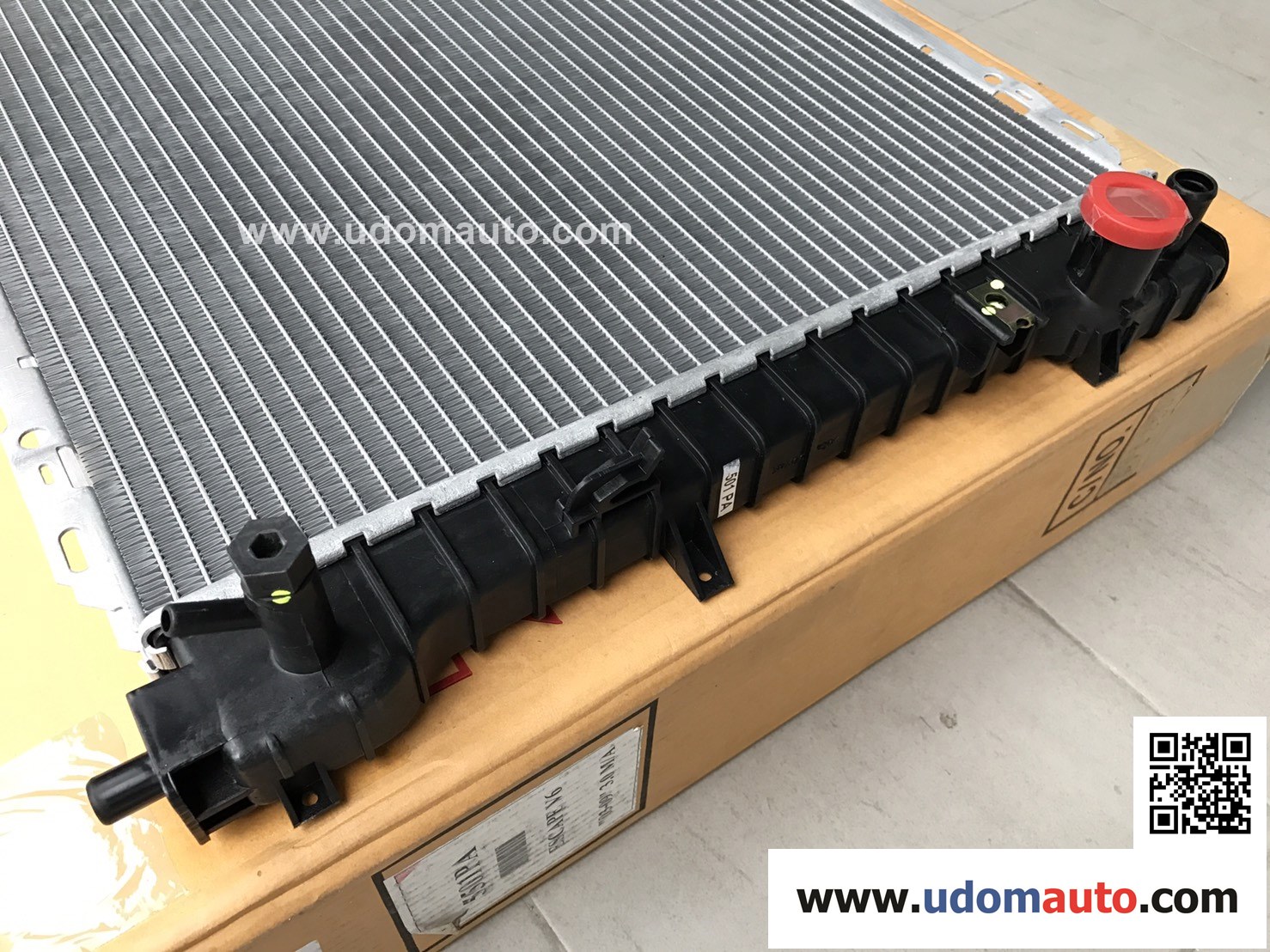 หม้อน้ำทั้งลูก FORD ESCAPE, TRIBUTE 3.0L / Radiator, AJ3415200P00