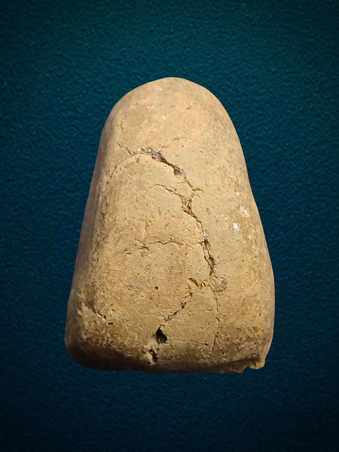 พระเนื้อดิน พิมพ์นั่ง มารวิชัย ไม่ทราบที่