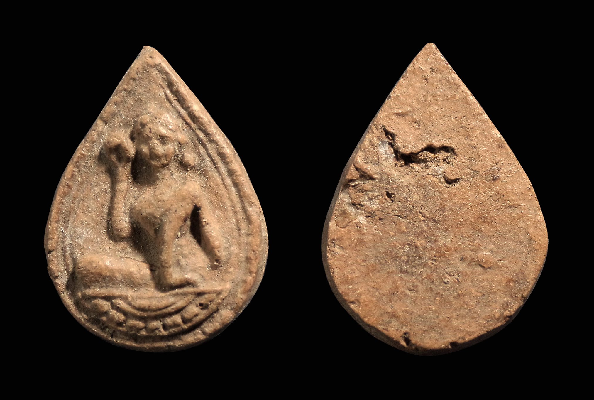 นางกวัก เนื้อดิน