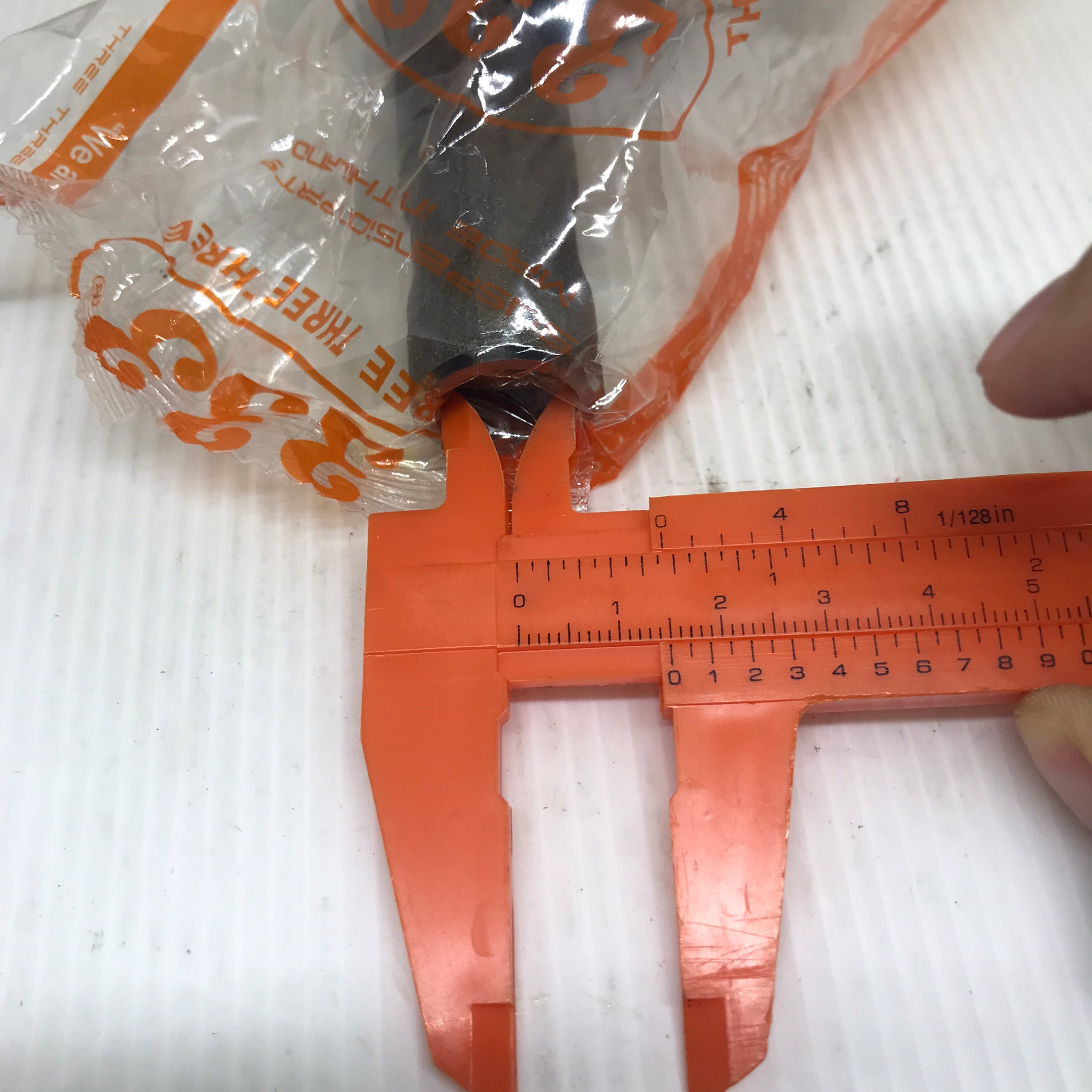 (2 ตัว) ลูกหมากคันชักสั้น TOYOTA HILUX REVO 2WD 4WD / FORTUNER ปี 2015-On โตโยต้า รีโว่ ฟอร์จูนเนอร์ / เบอร์ 3E-A121 / ยี่ห้อ 333 / Three Three Three (TIE ROD END) 1 คู่