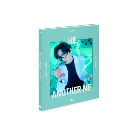 ( Pre-Order ) SF9 PHOTO ESSAY ZUHO [ME, ANOTHER ME] * มี Poster พับภายใน set * วางจำหน่าย 2 / 3 / 2022