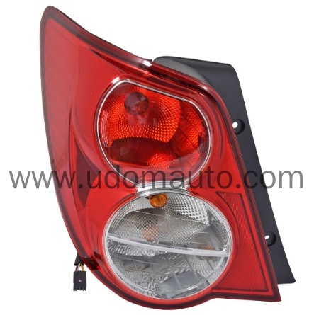 ไฟท้าย SONIC รุ่น 4ประตู / Taillight