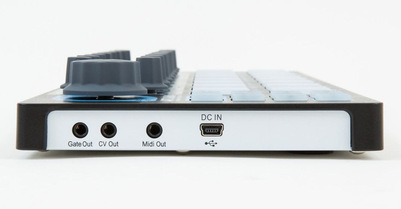 Arturia Beatstep *ของแท้รับประกัน 1ปี* USB, MIDI, and CV Controller and Sequencer