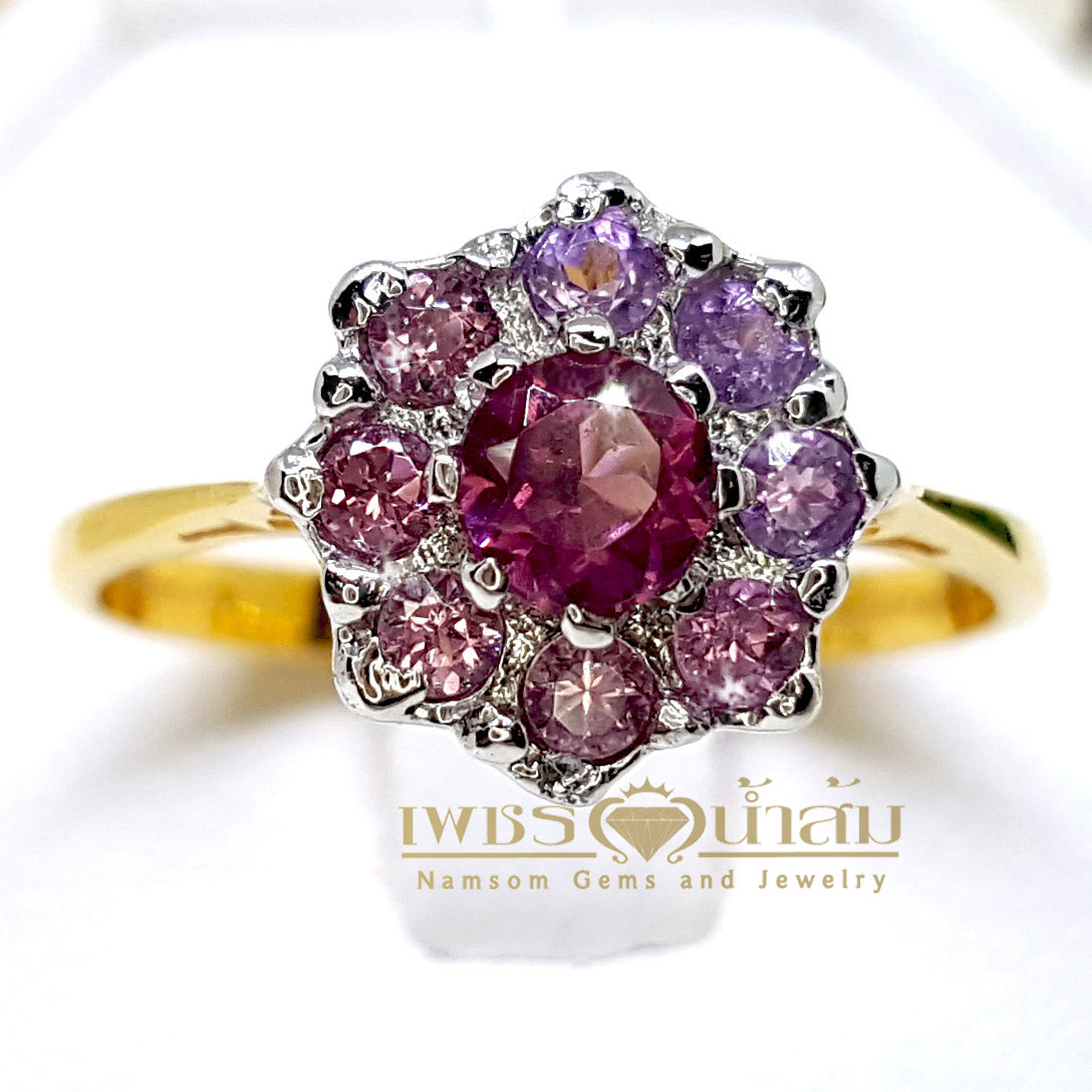 แหวนพิ้งซัฟฟาย Pink Sapphire สีสวยน้ำงาม ทรงดอกไม้ ดูสวยหวาน ราคาเบาๆ บนตัวเรือนทองแท้ทั้งตัวเรือน