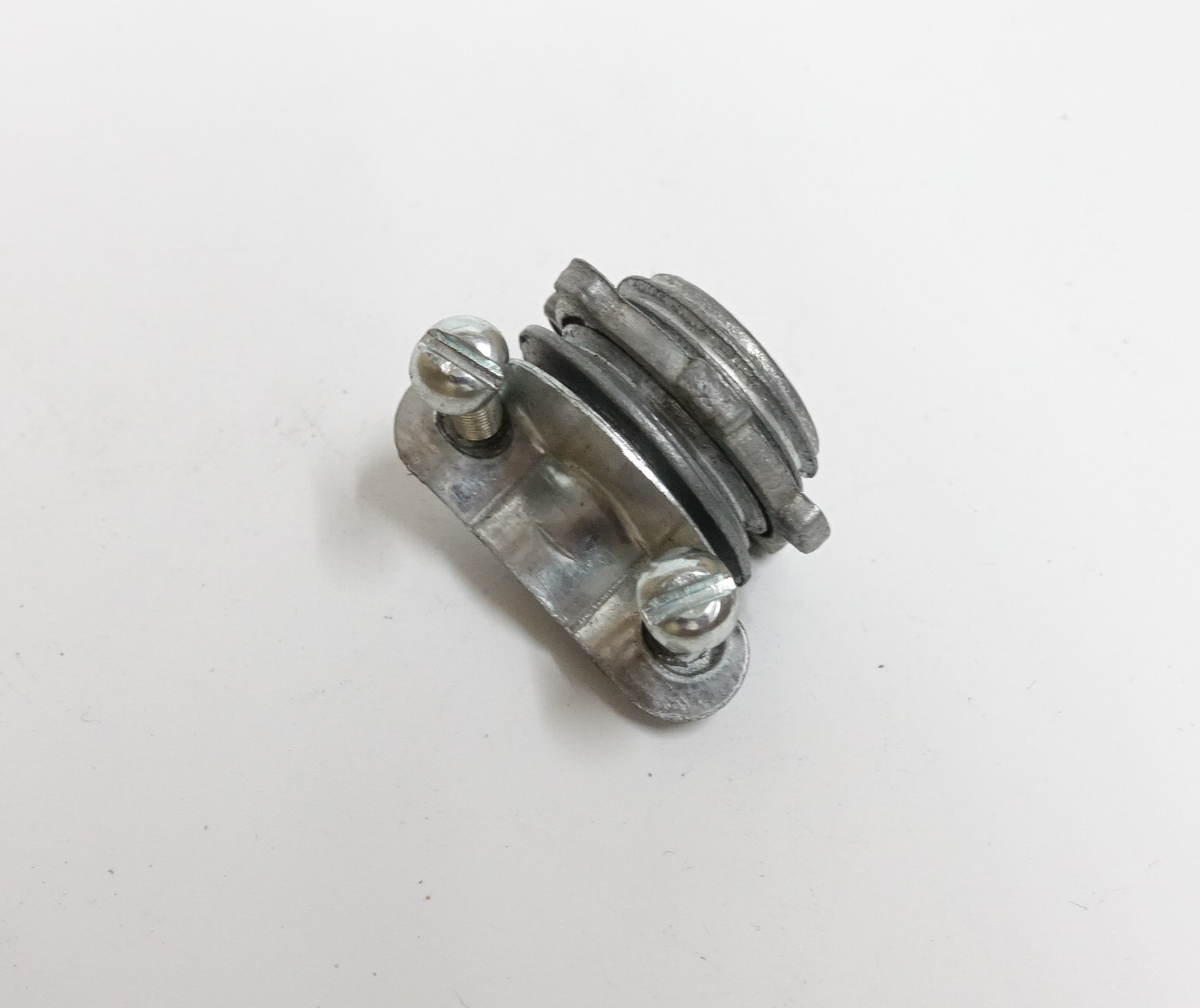 คอนเน็คเตอร์ NM (จับสายไฟ)