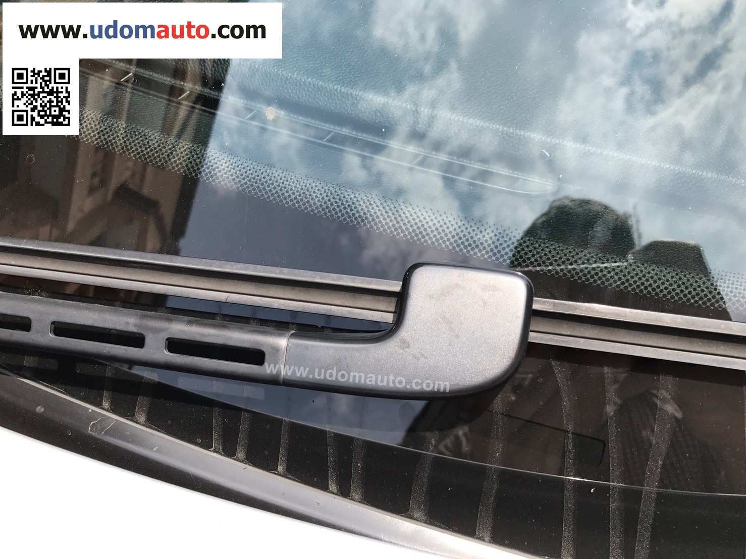 ใบปัดน้ำฝน BMW E90 (24+19 นิ้ว) #แบบ1