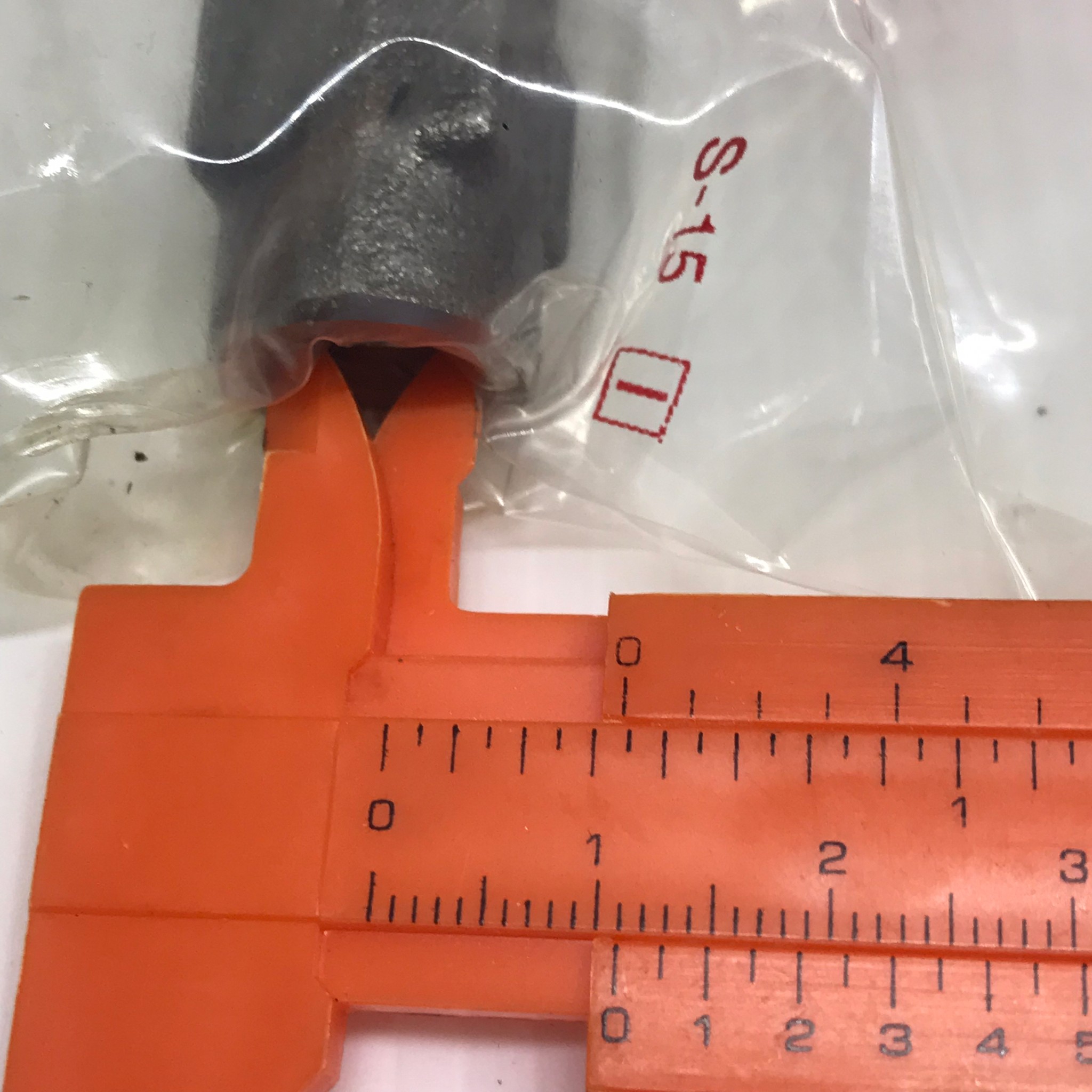 ลูกหมากคันชักสั้น MITSUBISHI E-CAR, ท้ายเบนซ์, LANCER CEDIA, CHAMP II ปี 1986-On มิตซูบิชิ แลนเซอร์ / แชมป์ / เบอร์ SEI-7301 / MB527169E / ยี่ห้อ 555 / Three Five (TIE ROD END) 1 คู่ (INDINESIA)