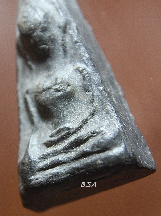 พระผงสุพรรณ หลวงพ่อดี วัดพระรูป สุพรรณบุรี