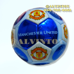 ลูกฟุตบอลหนังลายสโมสรแมนยู