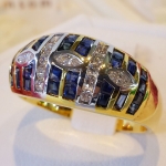 แหวนไพลินประดับเพชร