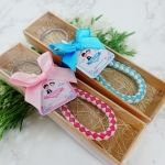 พวงกุญแจเชือกถัก 2 สี ฟ้า ชมพู แพ็คกล่องไม้ ผูกโบว์ พร้อมป้ายชื่อ