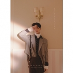 ( Pre-Order ) BAE JIN YOUNG 1st Single Album 끝을 받아들이기가 어려워 + Poster วางจำหน่าย 30 / 4 / 2019