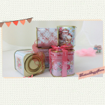 ตลับโลหะใส่ของทรงสี่เหลี่ยมคละลายวินเทจ ผูกโบว์ พร้อมป้ายชื่อ