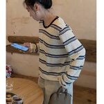 P43804 เสื้อยืดแขนยาว ผ้ายืดเนื้อเบาสบาย ทรงปล่อย ริ้วน้ำเงิน