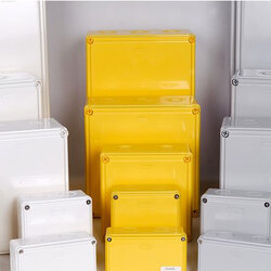 กล่องพลาสติกกันน้ำ Leetech