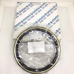 ซีลล้อหลังตัวใน HINO BUS-RC, CM, ZM, ZC 8 น๊อต, RE, RS, KB, KE (สามมิตรรุ่นใหม่) ฮีโน่ / ขนาด ใน 146 / นอก 170 / สูง 18 มิล / เบอร์ 05-3034 / 9828-01130 ยี่ห้อ TOKKO MADE IN JAPAN