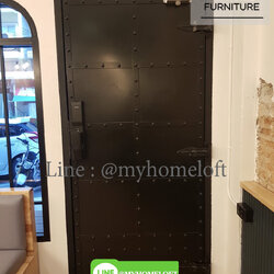 ประตูเหล็กแนวลอฟท์