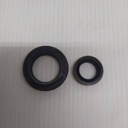 (แท้ศูนย์) 2 ตัว ซีลคันเกียร์ TOYOTA LH112 / KDH / COMMUTER โตโยต้า รถตู้คอมมูเตอร์ เบอร์ 90313-13001 / เบอร์ 90311-20006 ยี่ห้อ TOYOTA