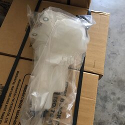 กระป๋องพักน้ำ TOYOTA REVO, FORTUNER โฉมปี 2015-ปัจจุบัน โตโยต้า รีโว่ ดีเซล S.PRY J81 / 16470-0L081