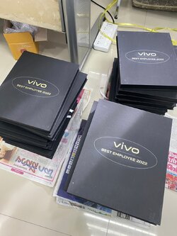 กล่องใส่โล่บุกำมะหยี่สีดำ 001