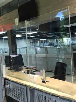 Acrylic Partition013