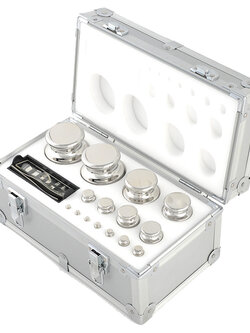 ตุ้มน้ำหนักมาตรฐาน SSF2 Precision Calibration Weights capacity of 1mg – 20kg.