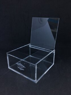 acrylicbox2