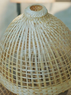 โคมไฟไม้ไผ่