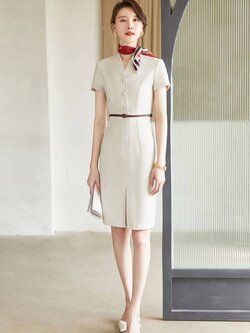 ชุดเดรสสีครีม ชุดพนักงานต้อนรับ ชุดพนักงานออฟฟิศ ชุดพนักงานห้างสรรพสินค้า