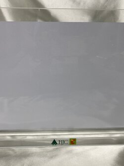 กรอบอะคริลิคใส่ใบประกาศนียบัตร