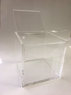 acrylicbox18