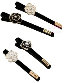 กิ๊บติดผม ผ้ากำมะหยีสีดำ ดอกคามิเลีย Camellia Black Velvet Hair Clip