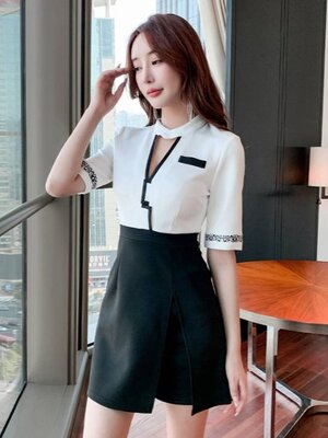 ชุดคลินิกความงาม ชุดสปา ชุดพนักงานต้อนรับ