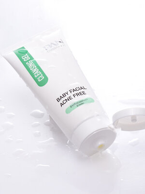 Pan Baby Facial Cleansing Gel 100g. เจลล้างหน้าสำรับผิวธรรมดาและผิวผสม