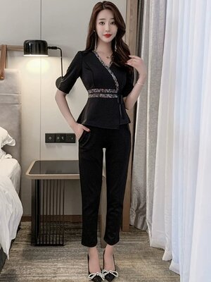 ชุดนวดสปา ชุดพนักงานซาวน่า ชุดพนักงานเสริมสวย ชุดคลินิกความงาม