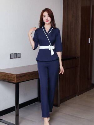 ชุดคลินิกความงาม ชุดนวดสปา เสริมสวย ชุดพนักงานต้อนรับ