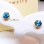 ต่างหูเพทายน้ำงาม Blue Zircon คู่เล็กน่ารัก ทรงหกเหลี่ยม ทรงทันสมัย บนตัวเรือนทองแท้ทั้งตัวเรือน