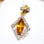 จี้บุษราคัม Yellow Sapphire ตกแต่งล้อมด้วยเพชรแท้ น้ำงาม ดีไซน์เป็นทรงหลามตัดของใพ่