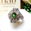 แหวนพลอยซาร์โวไรท์ Tsavorite สีสวยสด ประดับตกแต่งด้วยเพชรแท้เป็นลวดลายศิลปะสมัย Art Nouveau บนตัวเรือนทองแท้ทั้งตัวเรือน