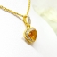 จี้บุษราคัม Yellow Sapphire ล้อมเพชรรอบตัวเรือน ตัวบุษราคัมเจียรระไนทรงหัวใจ ดูสวยหวานน่ารัก ออกมาเป็นผลงานที่งามร่วมสมัยเหนือกาลเวลา