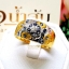 แหวนพลอยไพลิน Blue Sapphire ทรงดอกไม้ลายไทย บนตัวเรือนทองแท้ทั้งตัวเรือน